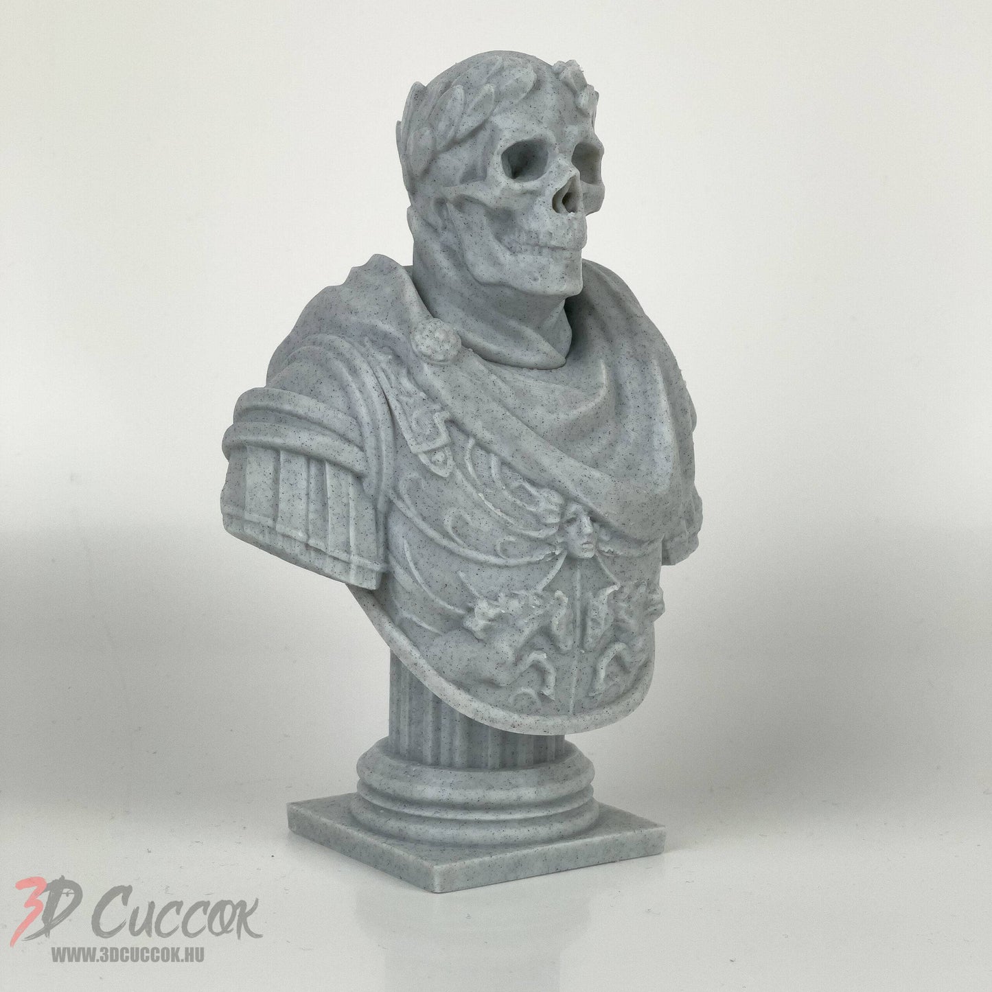 Cserélhető fejű Római legionarius szobor